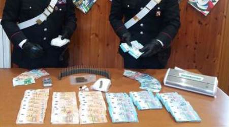 Armi, droga e 45 mila euro in casa: arrestato commerciante Operazione dei Carabinieri