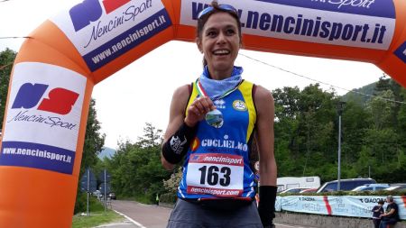 Maratona di Suviana, la De Stefano prima tra le donne La maratoneta veste i colori della CorriCastrovillari