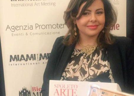 All’artista Domenica Cosoleto il Premio Canale 5 Alla Pro Biennale di Venezia per la sua opera contro la violenza sulle donne