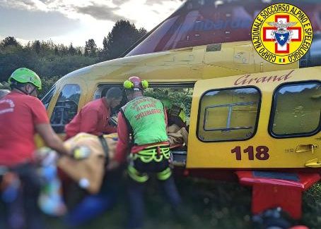 Precipita in un burrone, salvato dal Soccorso Alpino Preziosa sinergia con il 118