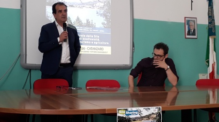 Dibattito su Parco nazionale Sila Patrimonio Unesco Il presidente della Provincia di Catanzaro, Enzo Bruno, parla di "rispetto del patrimonio naturalistico e la diffusione della cultura ambientalista"