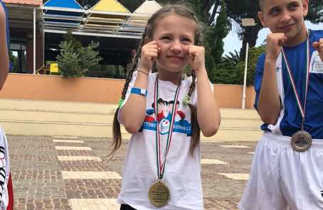 Siria Valenti la nuova reginetta della boxe italiana Ha vinto la categoria "Cuccioli"