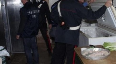 Controlli igienico-sanitari Carabinieri a ristoranti “etnici” Riscontrate numerose irregolarità sull'impiego e la tracciabilità degli alimenti