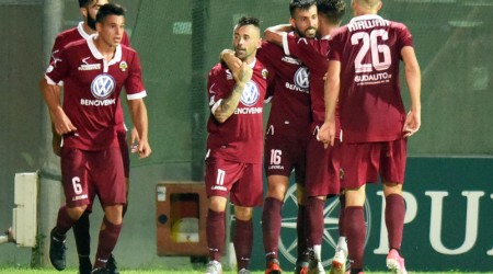 Calcio Lega Pro, punto di platino per la Reggina Amaranto imbattuti nel turno infrasettimanale contro il Potenza