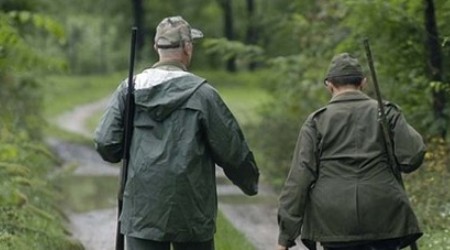 Inizio della stagione di caccia nel Reggino con una tragedia, parte un colpo di fucile e muore un 55enne. NOME Sull'accaduto stanno indagando i carabnieri