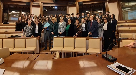 “Un giorno in Senato”: premiato liceo “Piria” di Rosarno Menzione speciale per il disegno di legge “Disposizioni in materia di Apologia mafiosa”