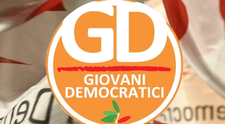 Taurianova, Giovani Democratici scelgono Zingaretti Simone Marafioti e Giacomo Larosa motivano la decisione di appoggiare il politico alle primarie del Pd: "Scegliamo il cambiamento. Desideriamo un partito che si presenti come alternativa ai tanti elettori disillusi o traditi dalla vecchia gestione"