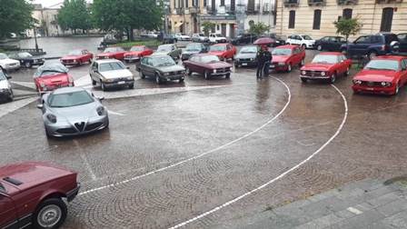 Una giornata all’insegna delle mitiche Alfa Romeo La manifestazione si è snodata per le vie di Oppido Mamertina 