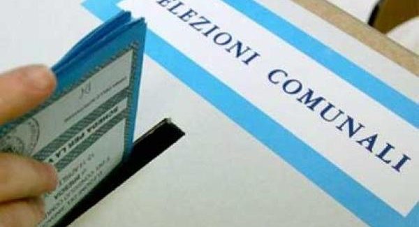 Elezioni amministrative di giugno, ecco i Comuni al voto nella Città metropolitana di Reggio Calabria Le elezioni del Parlamento europeo si tengono nello stesso periodo in tutti gli Stati membri, a partire dal giovedì mattina e terminano la domenica successiva; la data e gli orari esatti sono fissati da ciascuno Stato