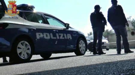 Minaccia conducente e passeggeri bus, arresto 38enne L'uomo è stato fermato dalla Polizia di Stato 