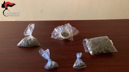 Spaccio sostanze stupefacenti, in manette un 27enne Nascondeva la marijuana in una tasca all'interno dei jeans