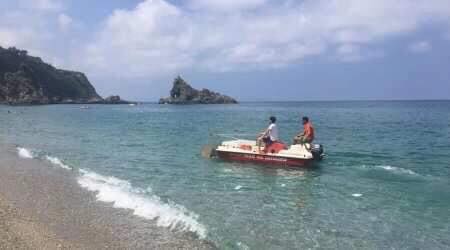 Palmi, parte l’operazione di pulizia mare della Tonnara Attivo dal 18 giugno, grazie alla collaborazione tra l'amministrazione comunale e gli operatori turistici, il servizio del battello spazza mare