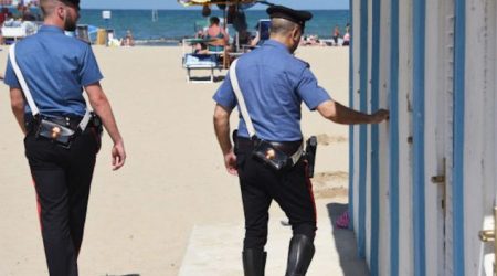 Furto di materiale a lido balneare, denunciato 34enne L'uomo è accusato di ricettazione. Il materiale rinvenuto dai Carabinieri è stato sequestrato