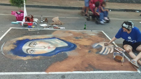 Taurianova, concorso internazionale dei Madonnari La parola al Vescovo di Oppido-Palmi monsignor Francesco Milito ed al Sindaco di Taurianova Fabio Scionti