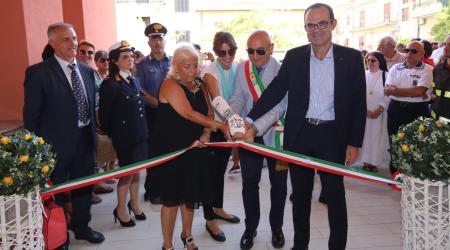 Musmanno: “Abbiamo lavorato per realizzare scuole sicure” L’assessore regionale alle infrastrutture ha inaugurato questa mattina l'istituto San Giovanni Bosco di Trebisacce 