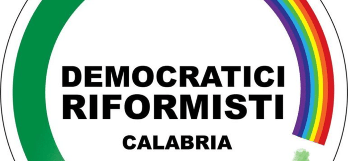 Democratici e Riformisti, accanto a Fem In per protestare Oggi la Calabria ha in frigorifero circa 150 mila dosi di vaccino, è ultima della lista ed a 10 punti dalla media nazionale