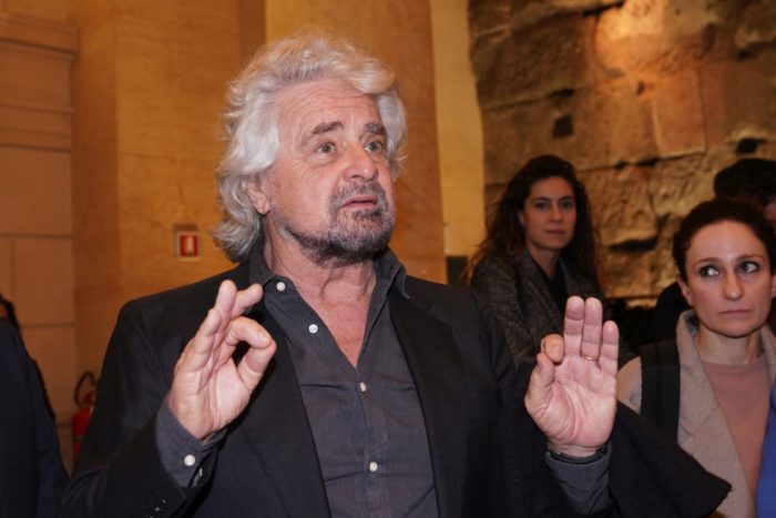 M5S, Grillo “Conta il peso, non il numero dei ministeri”