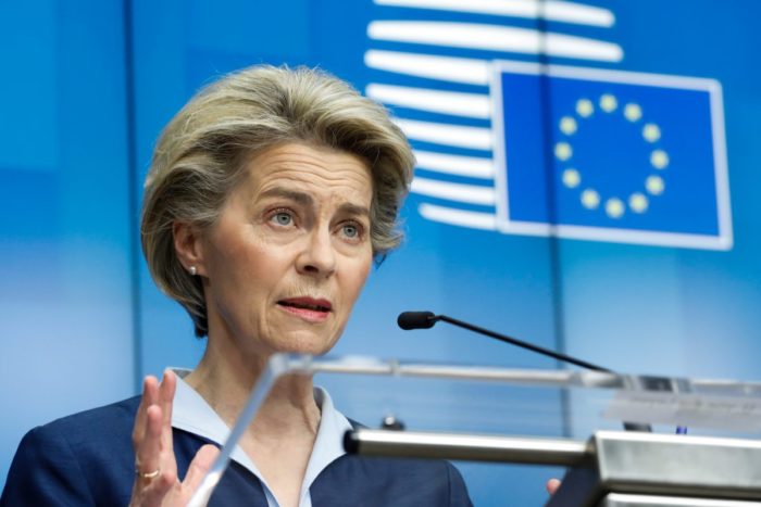 Von der Leyen “Dazi Airbus-Boeing sospesi per 4 mesi”