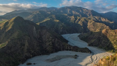 Il Geoparco Aspromonte entra nell’Unesco Global Geoparks Con la particolarità delle sue rocce, l’Aspromonte ha una storia geologica di estremo rilievo che ha permesso di avviare il percorso di candidatura all’Unesco nel 2017, promuovendo  le  peculiarità del massiccio d’Aspromonte che rivelano una storia antica