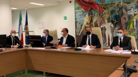 Commissione Vigilanza, sospensione dell’esecutività  del provvedimento dirigenziale di “licenziamento” dei giornalistito Lo rende noto il presidente della Commissione speciale di Vigilanza Domenico Giannetta (FI) a conclusione dei lavori