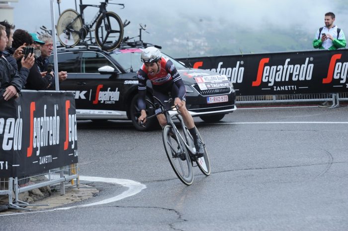 Mollema vince per distacco al Tour, Pogacar resta leader