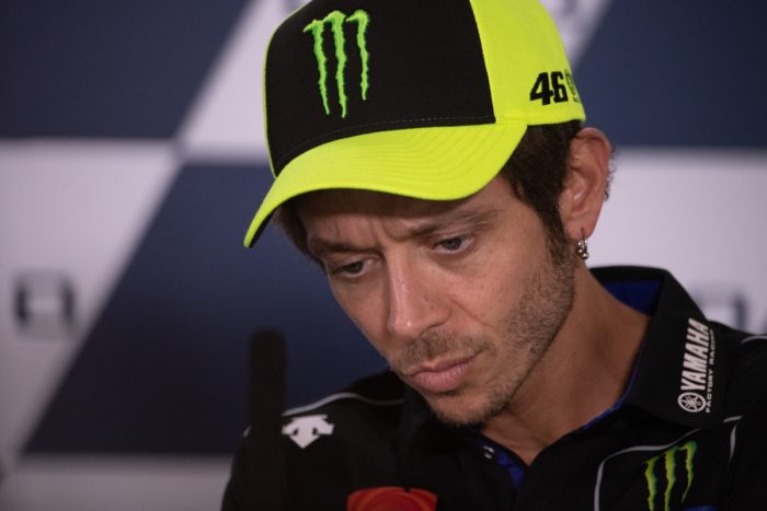 Valentino Rossi si ritira “A fine stagione smetto”