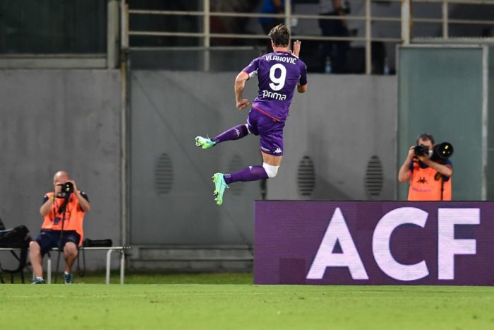 Fiorentina a valanga, il Genoa soffre ma vince