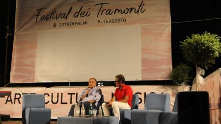 Festival dei Tramonti di Palmi: successo per la prima edizione Tra cultura e riflessione sociale La kermesse dell’Associazione Prometeus. Tra gli ospiti Brunori, Voltarelli e il magistrato Gratteri