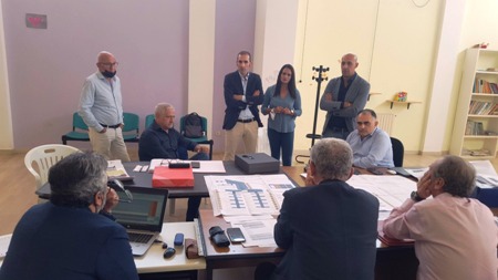 Taurianova, si pianifica un’azione integrata per i bisogni e i rischi dei migranti con il PROGETTO SU.PR.EME L’assessore all’Immigrazione Fedele: “puntiamo a favorire benessere, protezione sociale e un sistema adeguato di accoglienza per i migranti”