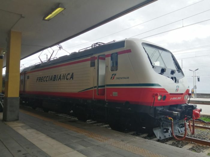 Domenica prima corsa del treno Frecciabianca in Sicilia