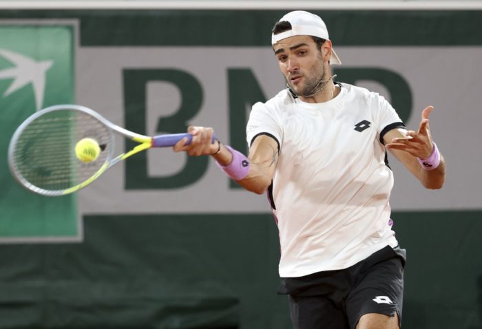 Berrettini costretto al ritiro contro Zverev alle Atp Finals