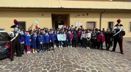 Festa delle Forze Armate e dell’unità nazionale. conferita cittadinanza onoraria conferita al milite ignoto In adesione al progetto per il conferimento della cittadinanza onoraria al Milite Ignoto da parte dei Comuni italiani, iniziativa sostenuta dal Gruppo Medaglie d’Oro al valore militare e condivisa dal l’ANCI, il 3 novembre 2021 il sindaco di Gioia Tauro, Aldo Alessio, ha attribuito al Soldato sconosciuto il riconoscimento onorifico