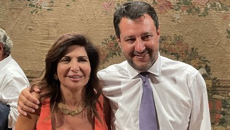 La Lega Calabria si congratula con l’On. Simona Loizzo per l’incarico ricevuto Nominata Responsabile del Dipartimento Nazionale per la Ricerca Scientifica e la Digitalizzazione