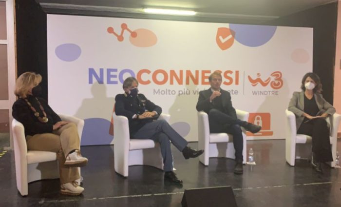 WindTre, progetto “NeoConnessi” si rinnova e arriva in 7 mila scuole