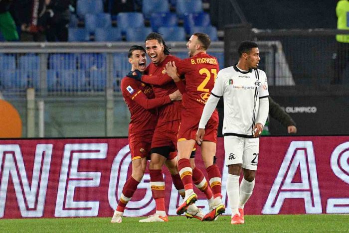 La Roma torna a vincere, 2-0 allo Spezia