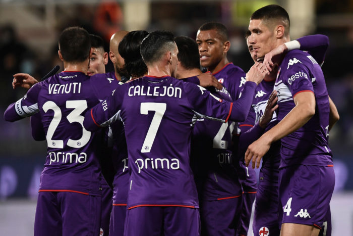 Fiorentina agli ottavi di Coppa, 2-1 al Benevento