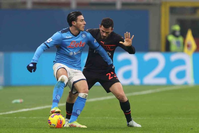 Milan battuto 1-0 dal Napoli, Inter campione d’inverno