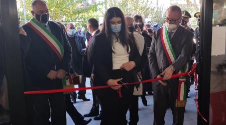 Inaugurato il nuovo I.P.S.I.A. di Locri Il Sindaco ff Carmelo Versace: "Struttura all'avanguardia, valore aggiunto per l'intero comprensorio della Locride"