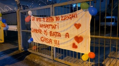 Torna a casa in Calabria, la bimba di 7 mesi ricoverata a Roma, ha vinto la sua battaglia contro il Covid La piccola era stata trasferita al "Bambin Gesù" in condizioni molto serie, ora sta bene