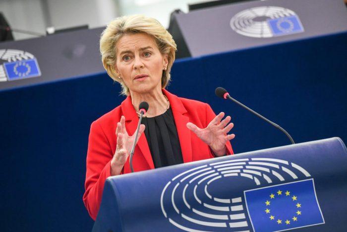 Ucraina, Von der Leyen “Inaccettabile l’aggressione russa”