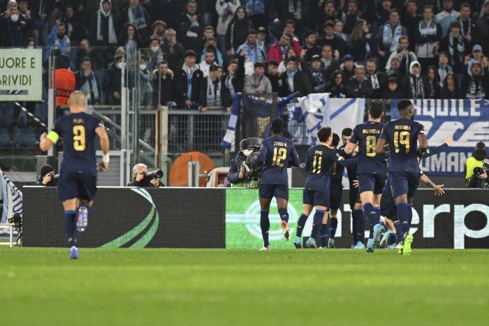 Lazio eliminata dall’Europa League, non basta il 2-2 col Porto