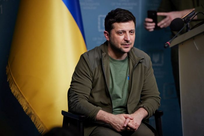 Zelensky “Chiediamo ancora una no fly zone”