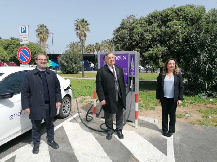 A Palermo una stazione Enel X di ricarica veloce per veicoli elettrici