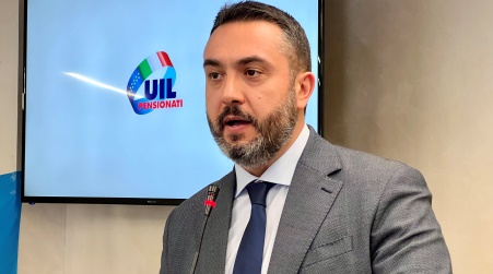 De Biase (Uilp Calabria), “Non possiamo permetterci di fallire l’appuntamento con la programmazione del Pnrr” Mentre in altre regioni tutti gli sforzi vanno nella direzione di programmare e spendere le risorse destinate dall'Europa alla ripartenza della nostra nazione, in Calabria continuiamo a scontrarci con una disarmante incapacità programmatica e gestionale