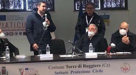 Il consigliere regionale Alecci alla Convention Progetto VIATICUM E’ stata una giornata molto interessante, ho avuto la possibilità di incontrare tantissima gente ricca di entusiasmo, coraggio e generosità