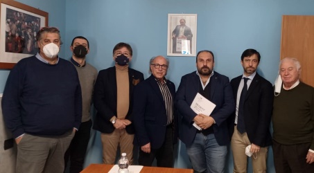 Commercio, prima assemblea per l’Ente Bilaterale di Catanzaro, Crotone e Vibo Formazione e sostegno al reddito i due nodi fondamentali tra le linee programmatiche per il futuro dell'organismo che punta a raccogliere le specificità dei tre territori