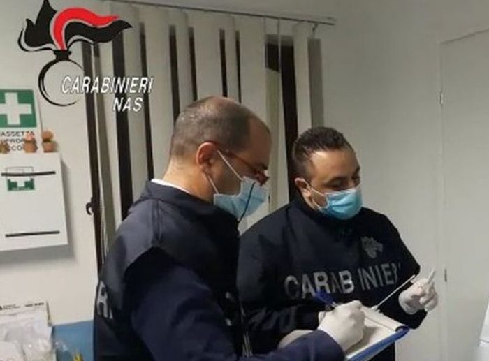 Corruzione all’Asp di Ragusa, 7 indagati tra cui un dirigente medico ortopedico