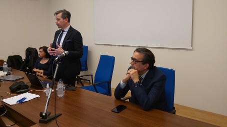 Convegno organizzato dall’Ordine e dall’Unione Giovani dei Dottori Commercialisti e degli Esperti Contabili del circondario Palmi Ad aprire i lavori, con i saluti istituzionali di rito, è stato il presidente dell’ODCEC Palmi, dott. Luciano Fedele che, nel ringraziare i presenti, ha posto l’accento sulla necessità di rafforzare, oggi più che mai, la figura del dottore commercialista