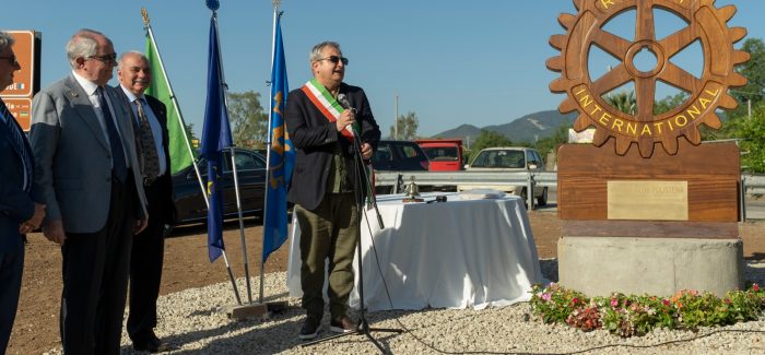 Francesco Cosentino,  sindaco di Cittanova,  è stato nominato “Socio Onorario” del Club Rotary di Polistena