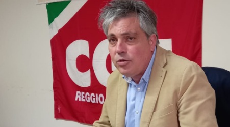 Pititto (CGIL), “Rapido sia il trasferimento delle Funzioni dalla Regione Calabria alla Città Metropolitana di Reggio Calabria” È fondamentale che questo percorso non subisca ulteriori rallentamenti e che si giunga tempestivamente a una piena attuazione con tutti i mezzi necessari a garantirne l’efficacia e l’efficienza